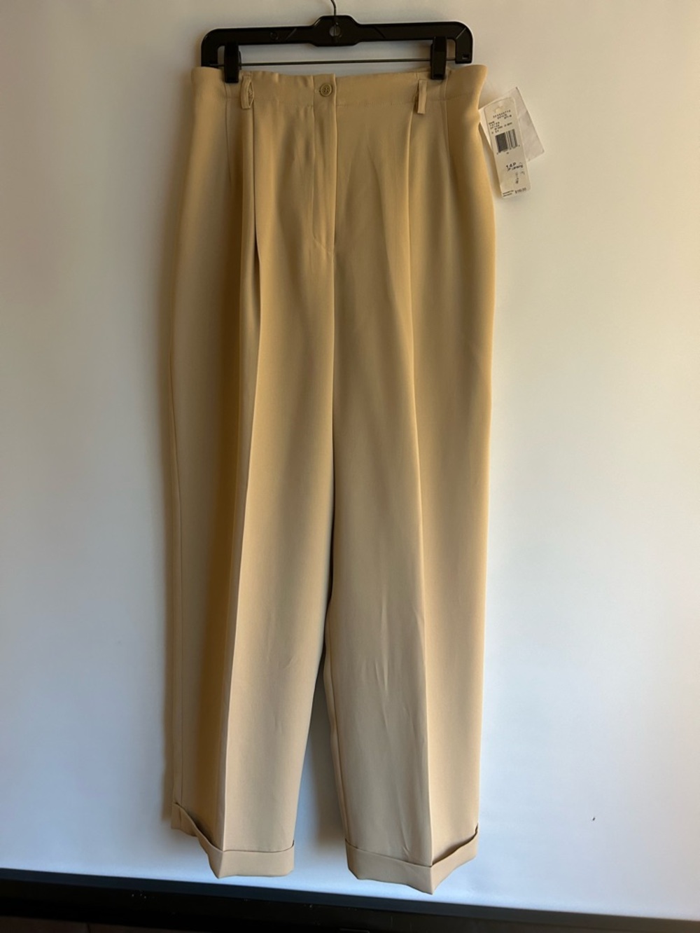 JONES NEW YORK SAND COLOR USA MADE RAYON & POLYESTER PLEATED FRONT TROUSERS 14P